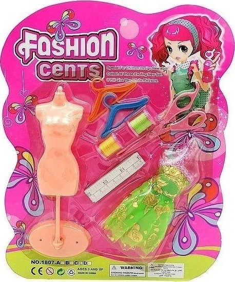 Sewing set for dolls with a