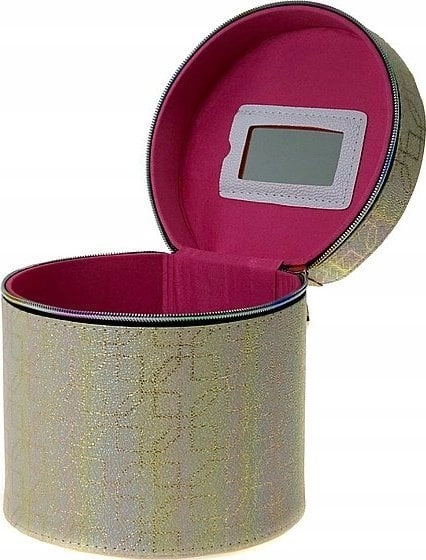 Adar Kuferek M with a zippered