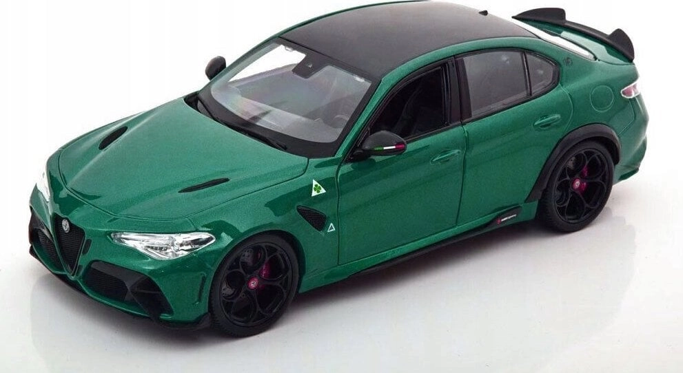 Bburago Alfa Romeo Giulia GTA Metal