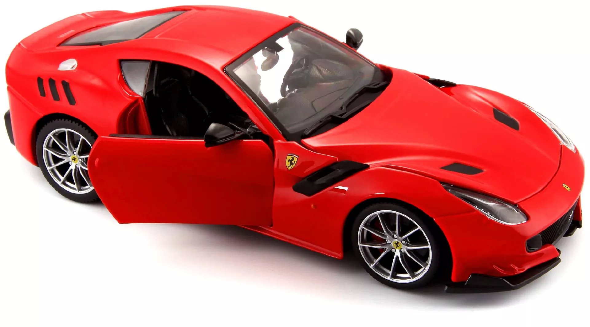 BBU 1:24 Ferrari F12TDF 26021 132225