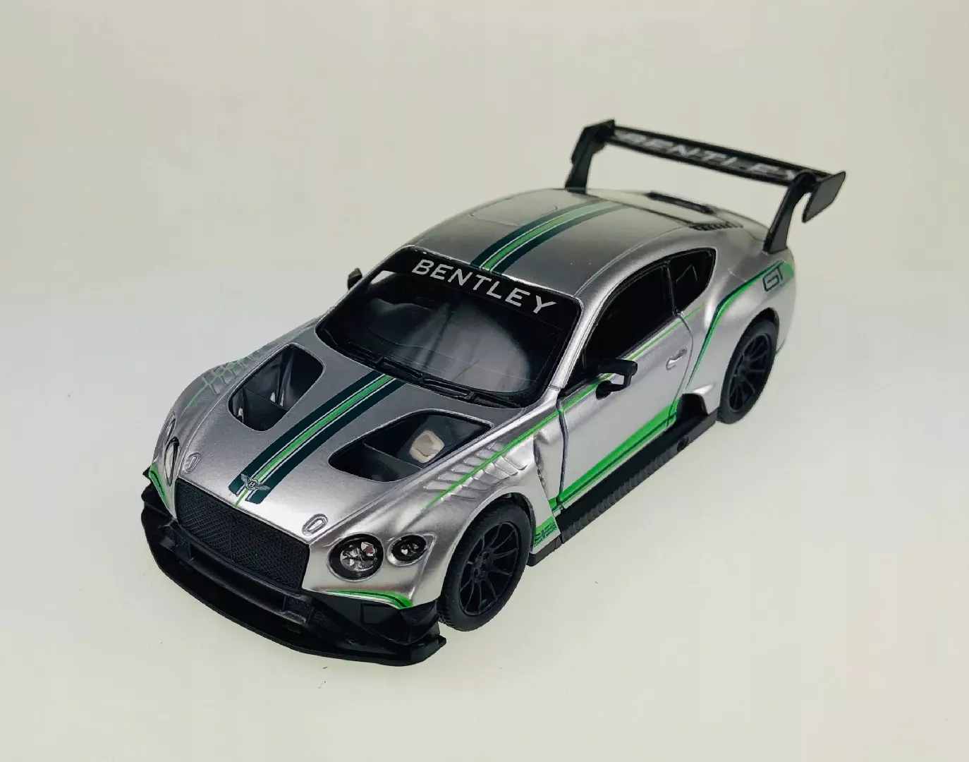 Daffi Bentley Continental GT3 1:38 MIX