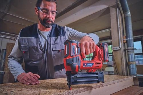 Einhell Professional cordless nailer FIXETTO 18/50