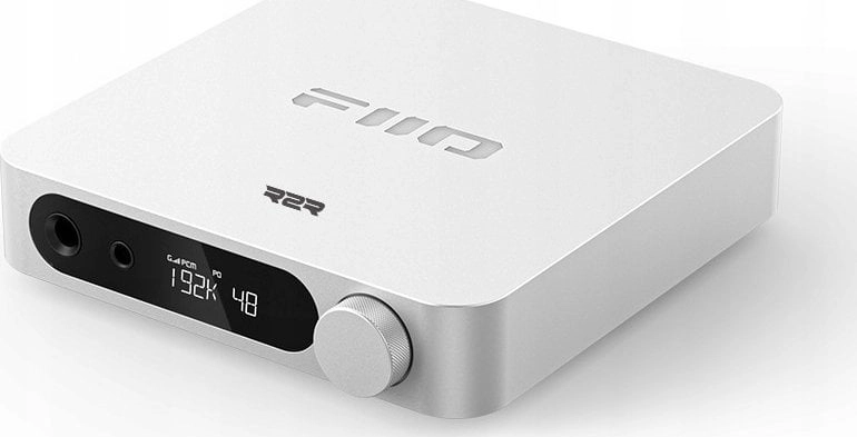 FiiO K11 R2R headphone amplifier -