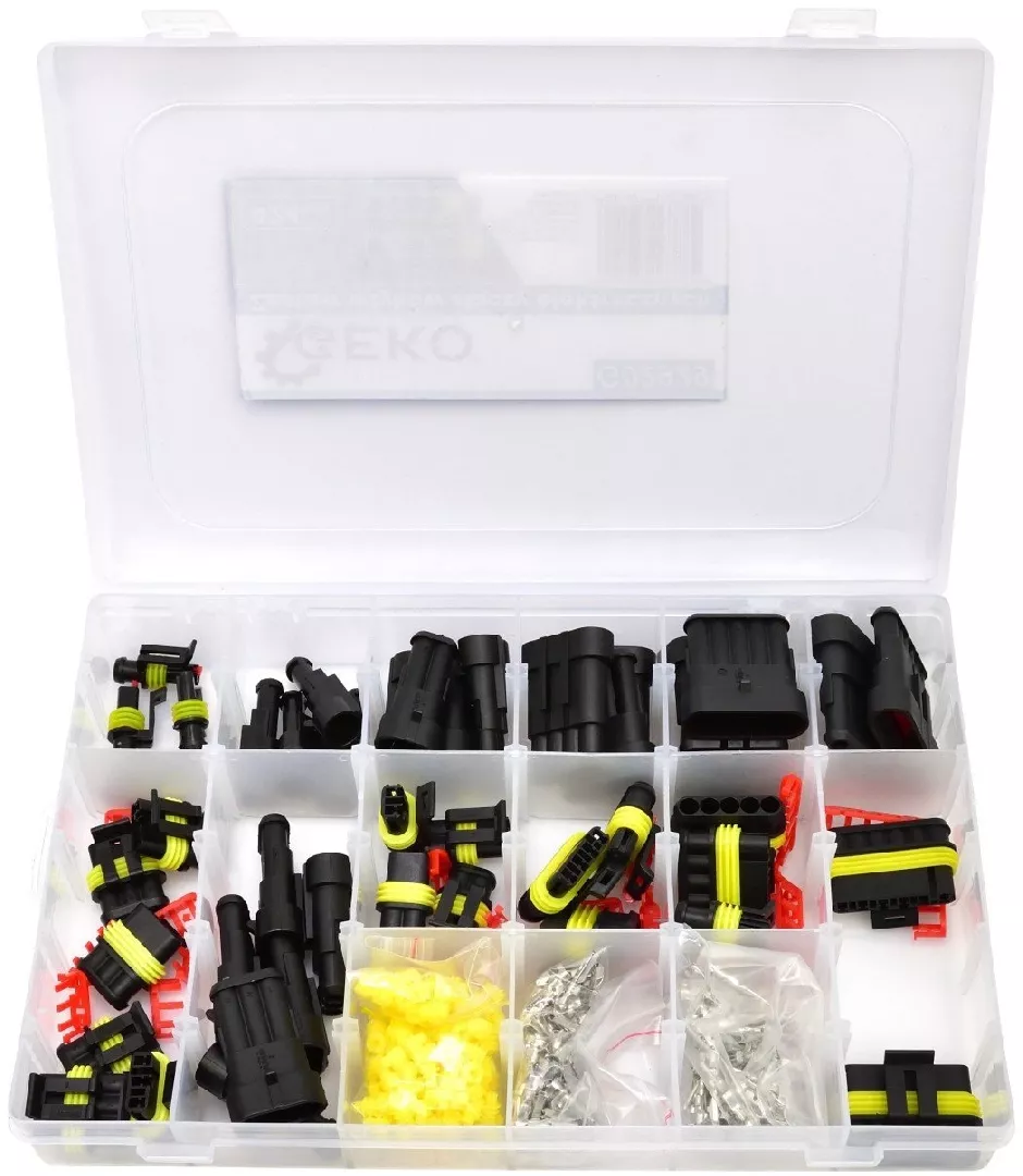 Set of electrical connector plugs 424