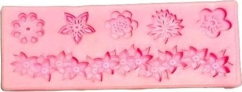 Silicone mold flowers and floral garland
