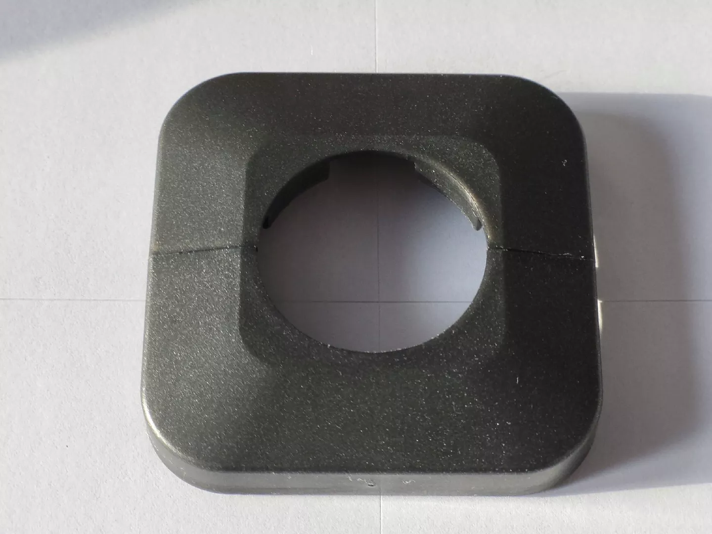 Split rosette graphite FI25 (plastic) ZAL0159