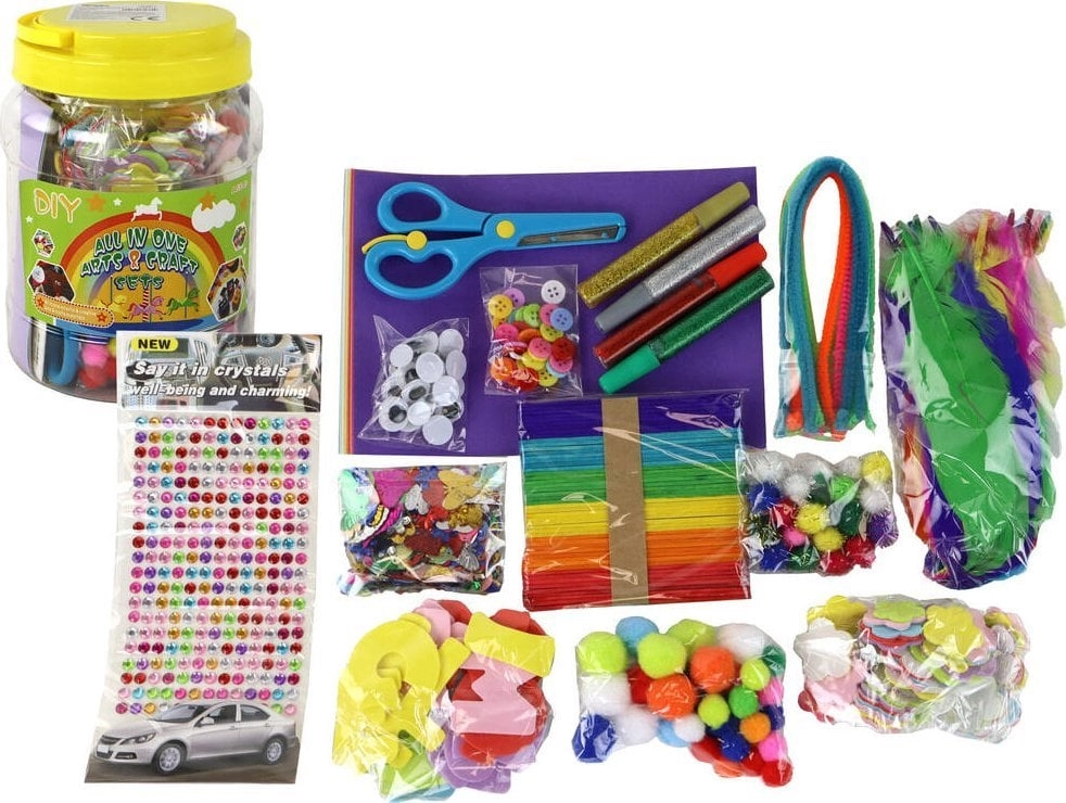 LeanToys Creative Art Kit in a