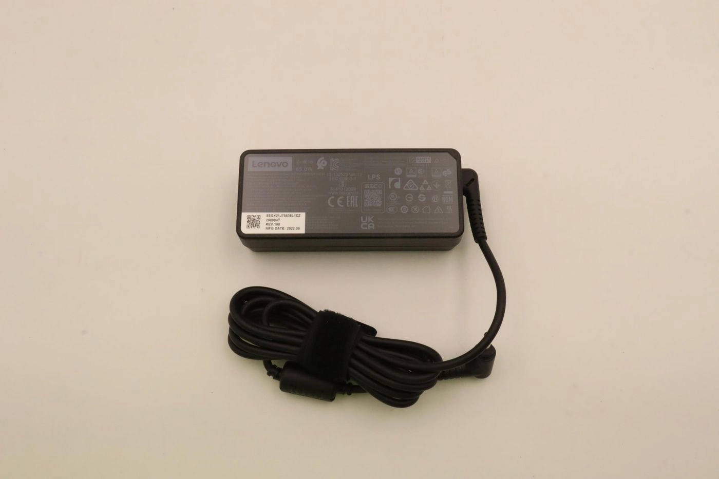 Lenovo laptop power supply 65 W