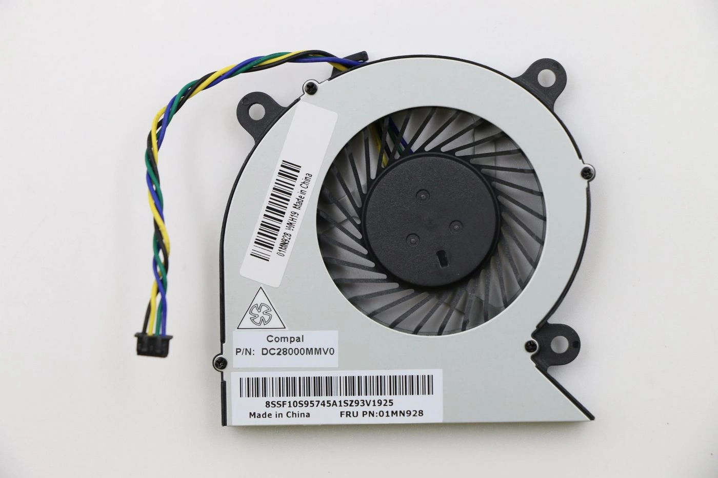 Lenovo 7010 System Fan 01MN928 7010
