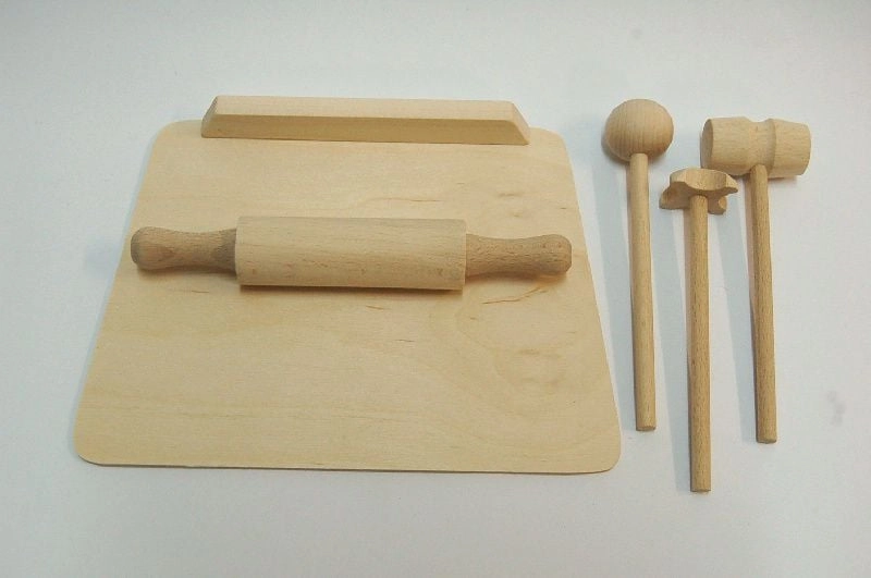 Magiera Kitchen utensils with a pastry