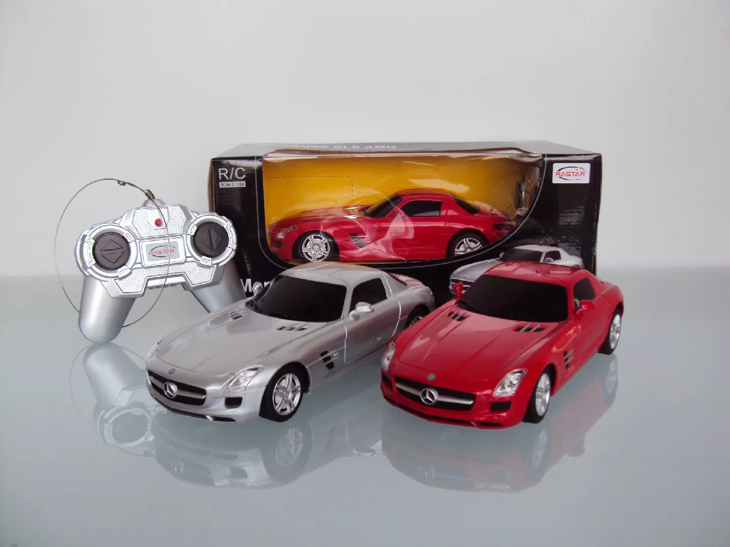 TOY RC CAR RASTAR 1/24 40100