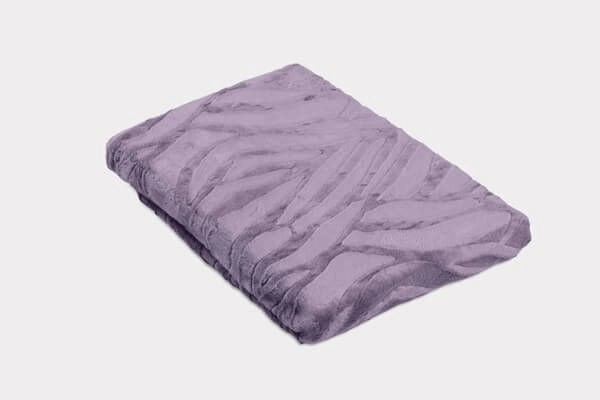 SAWANNA blanket made of jacquard microfiber