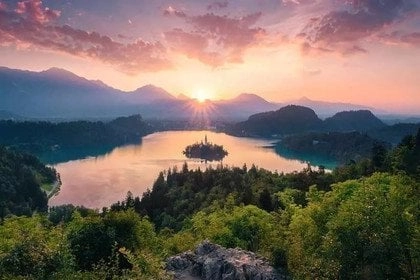 Ravensburger - Puzzle 3000 Lake Bled