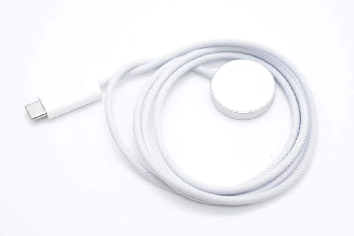 Riff Magnetic Type-C Charger for Apple