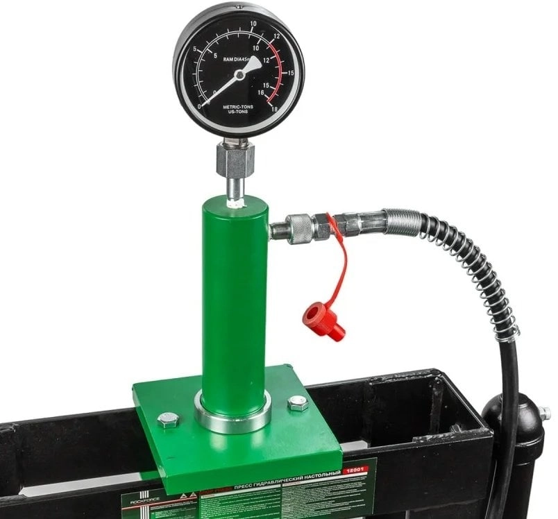 Rockforce Low hydraulic press with pressure