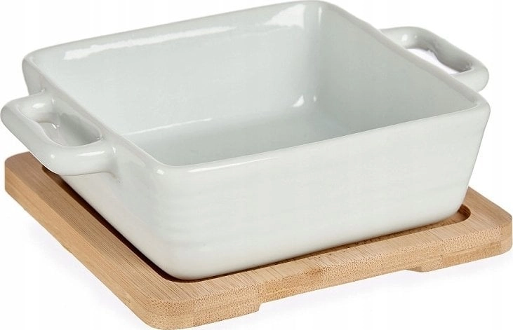 Vessia Baking dish on a bamboo