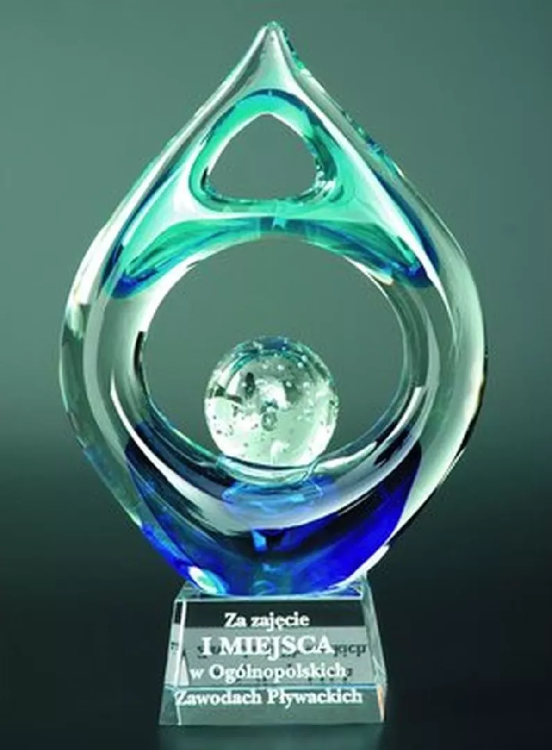 Victoria Sport Trofeum szklane grawerowane z
