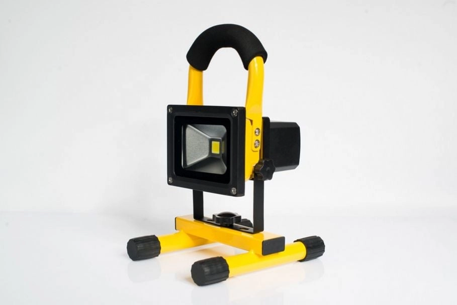 Volteno Battery LED floodlight on a