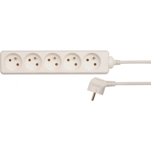 Vorel Electric extension cord with grounding