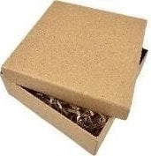 Beige kraft gift box 15x15x5.5cm
