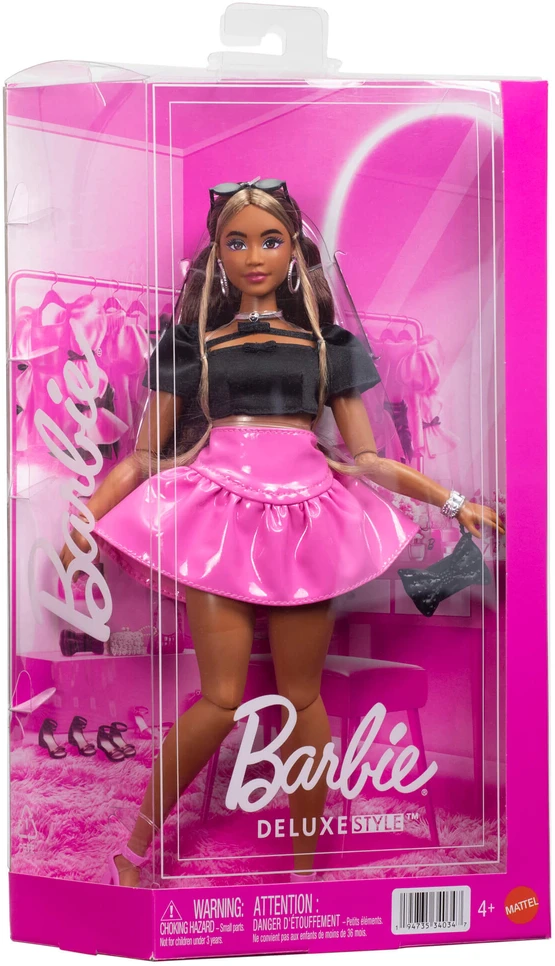 Barbie Deluxe Style Doll #16 in