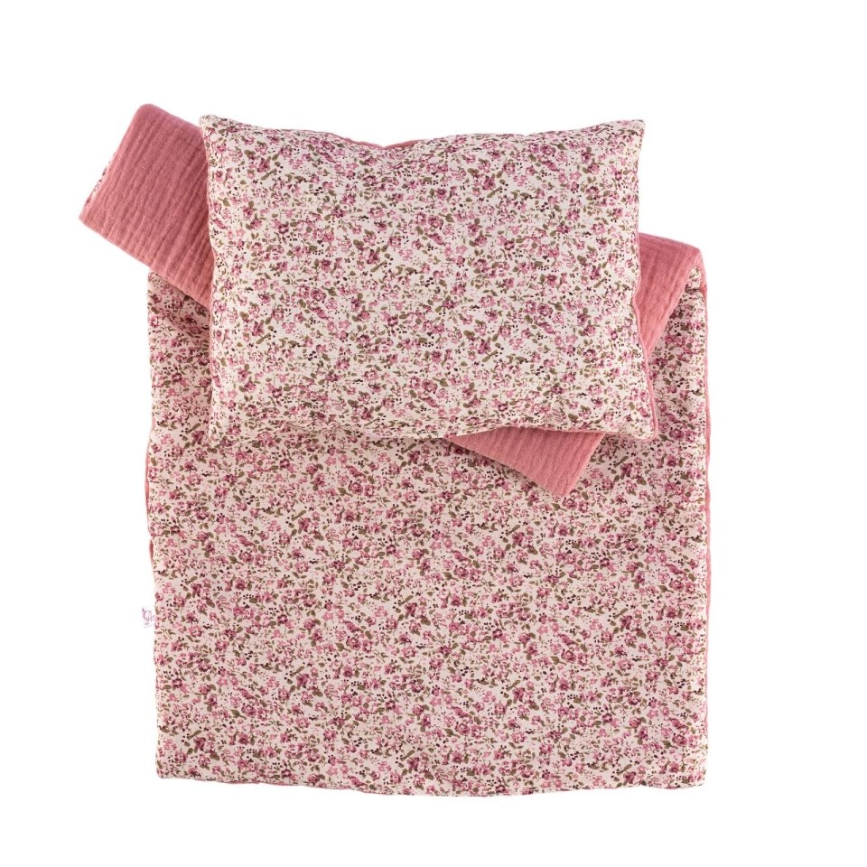 Martina bedding for a baby cot
