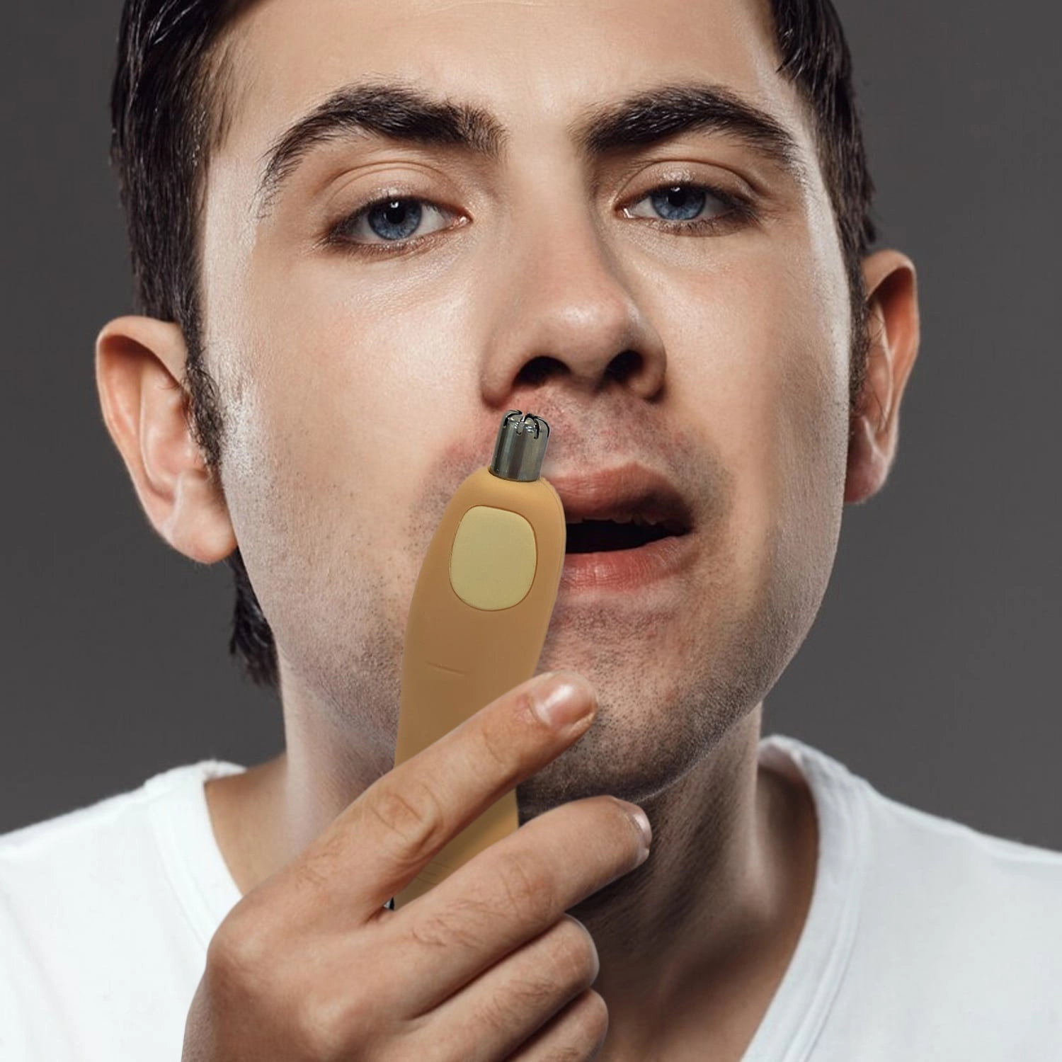 Mad Monkey - Finger Nose Hair