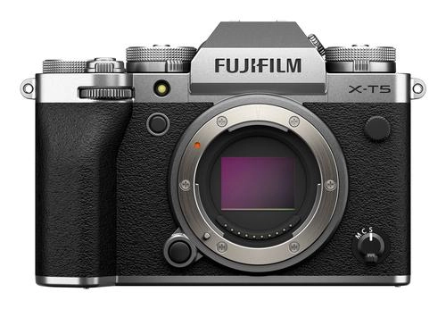 Fujifilm X -T5 + XF16-80mm F4