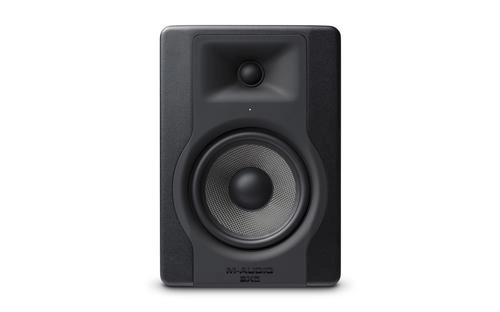 M-Audio BX5 D3 2-toe monitors  1
