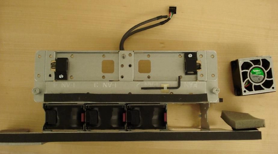 Hot-plug fan assembly - 60 RP000106655