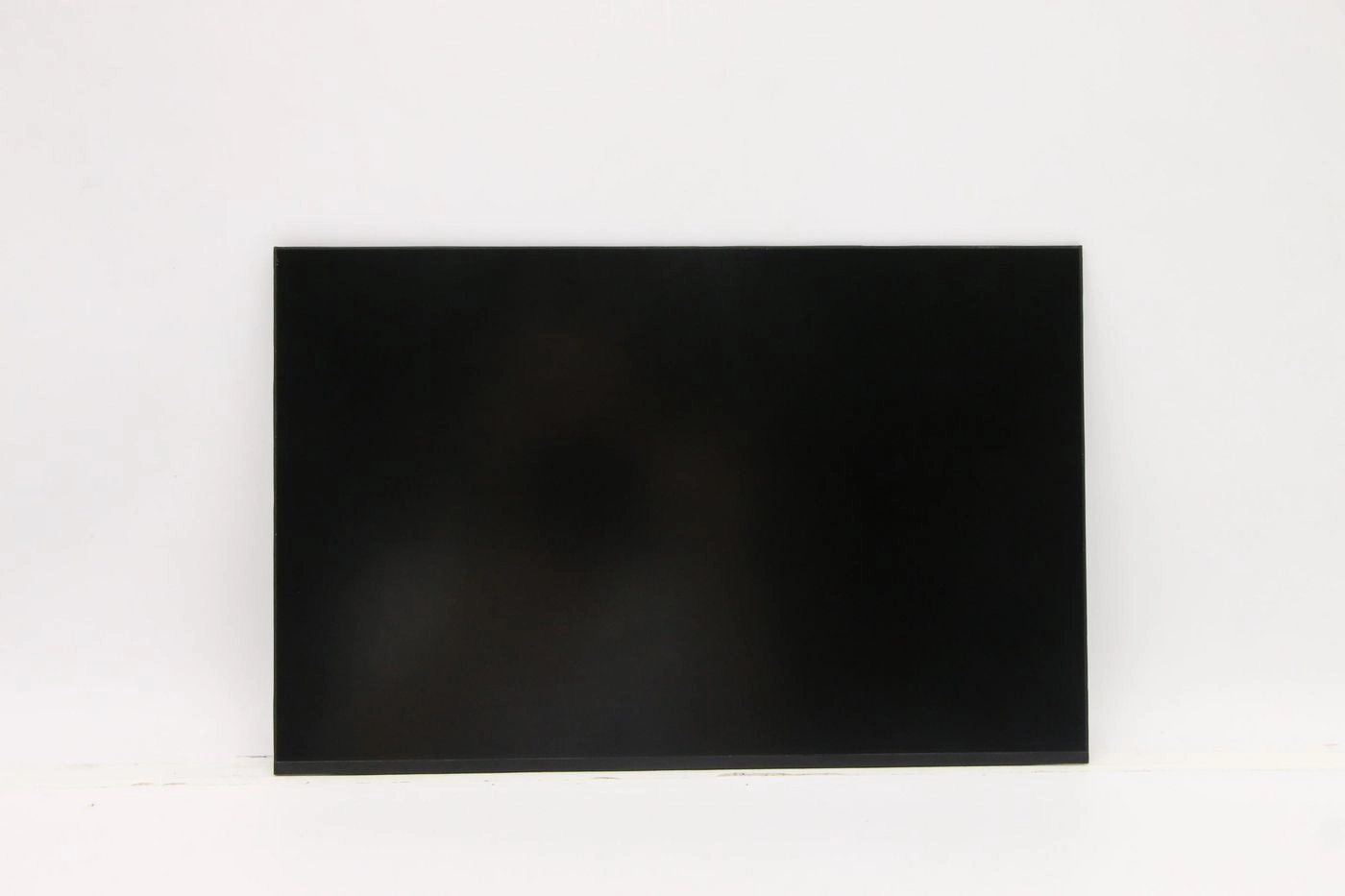 13.3-inch FHD IPS LCD panel