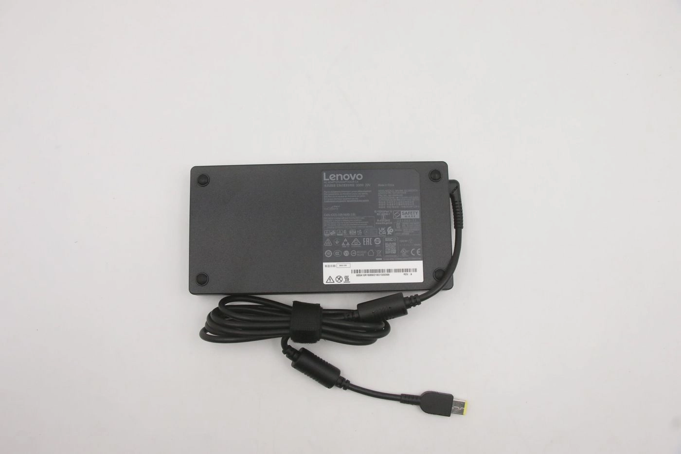 Lenovo 300W Slim AC laptop power
