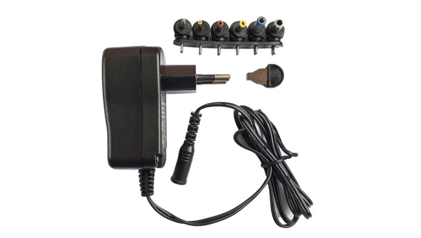 IKROVIKLIS PLUG 3-12V 2A 1m. 3V