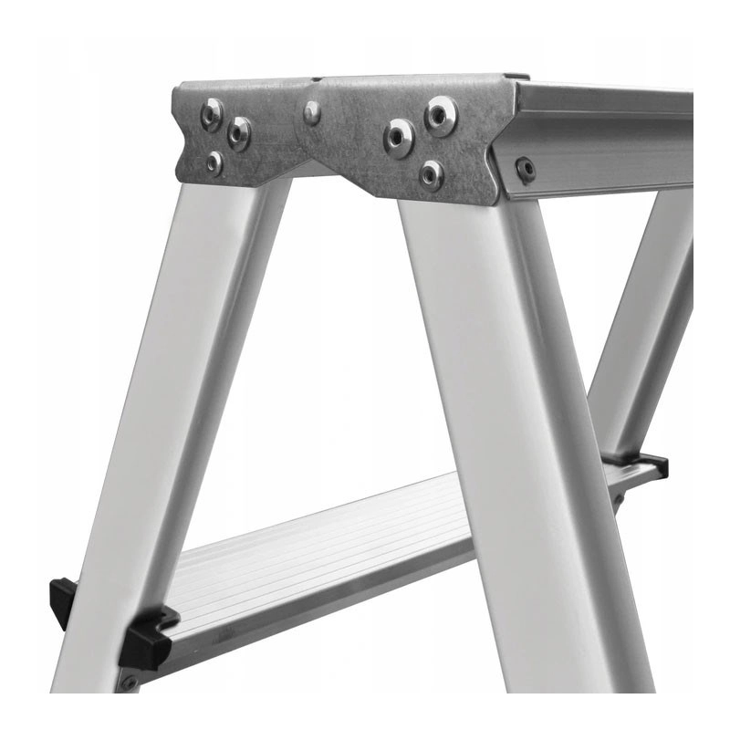 Awtools ladder stool 4 steps 125kg