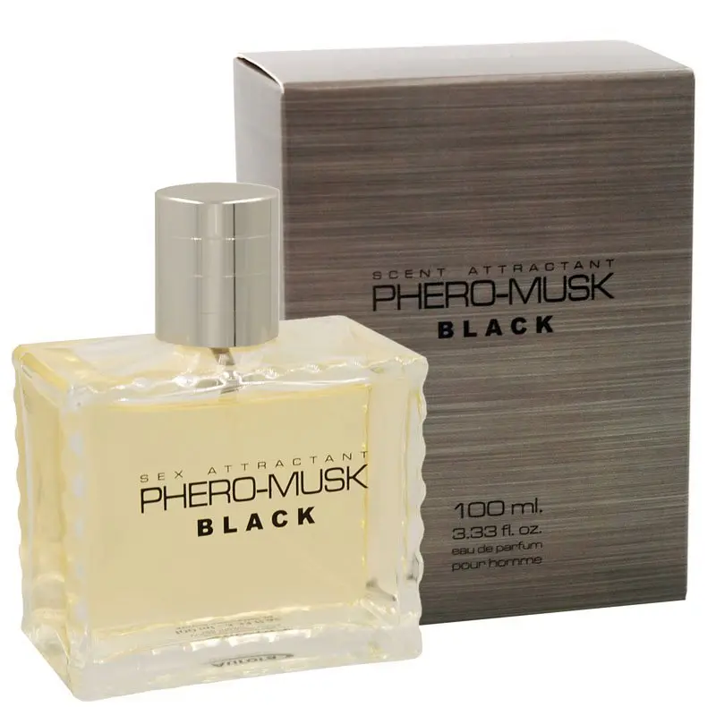 Men`s pheromones firmly pushes women 100m