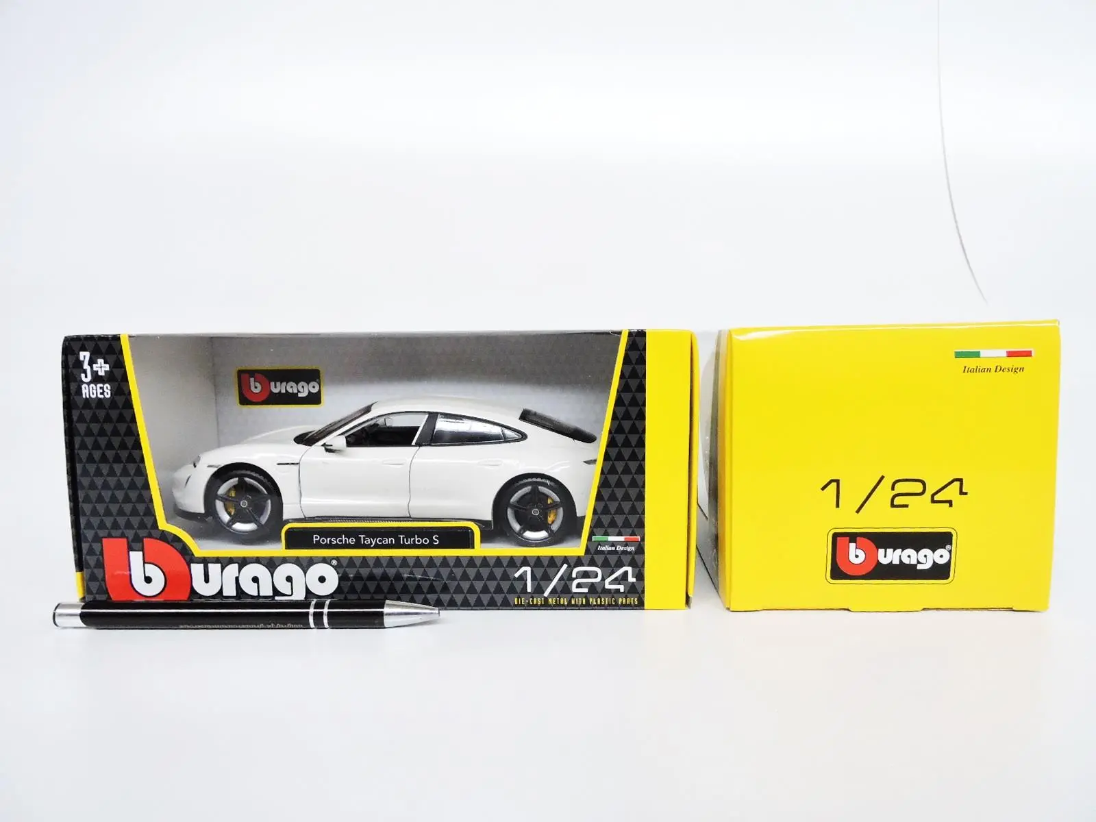 BBURAGO Porsche Taycan Turbo S 1:24