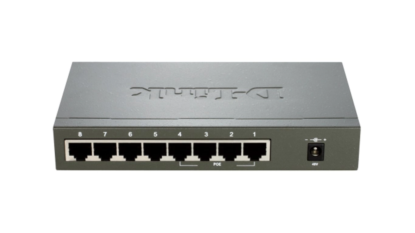 D-Link 8-port 10/100 Desktop Switch with
