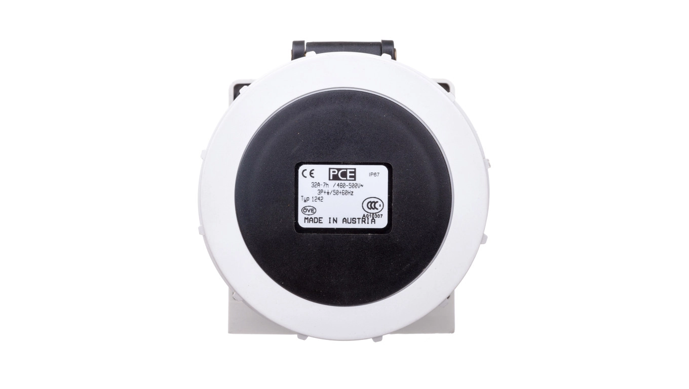 Steels socket 32A 4P 500V black