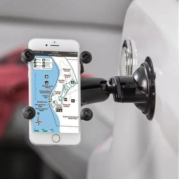 RAM Mounts Twist-Lock Suction Cup Base