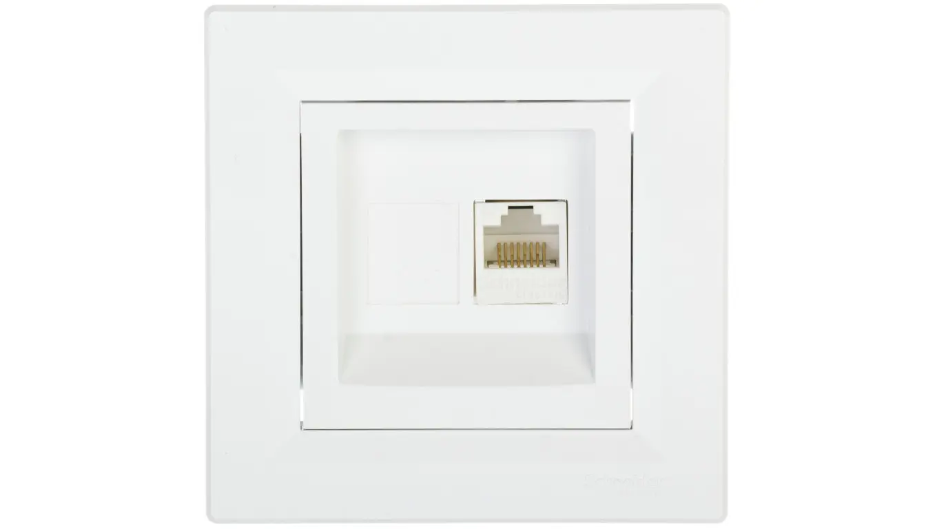 Schneider Electric ASFORA single computer socket