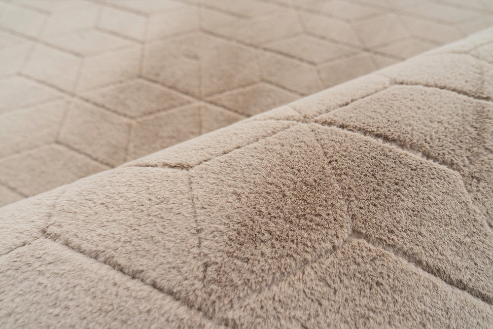Strado Rabbit carpet 140x200 cm beige