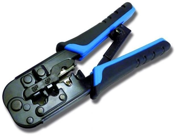Crimping tool for male connectors For