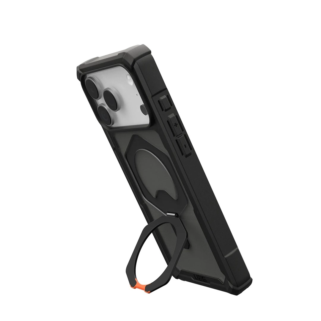 UAG Plasma XTE MagSafe - case
