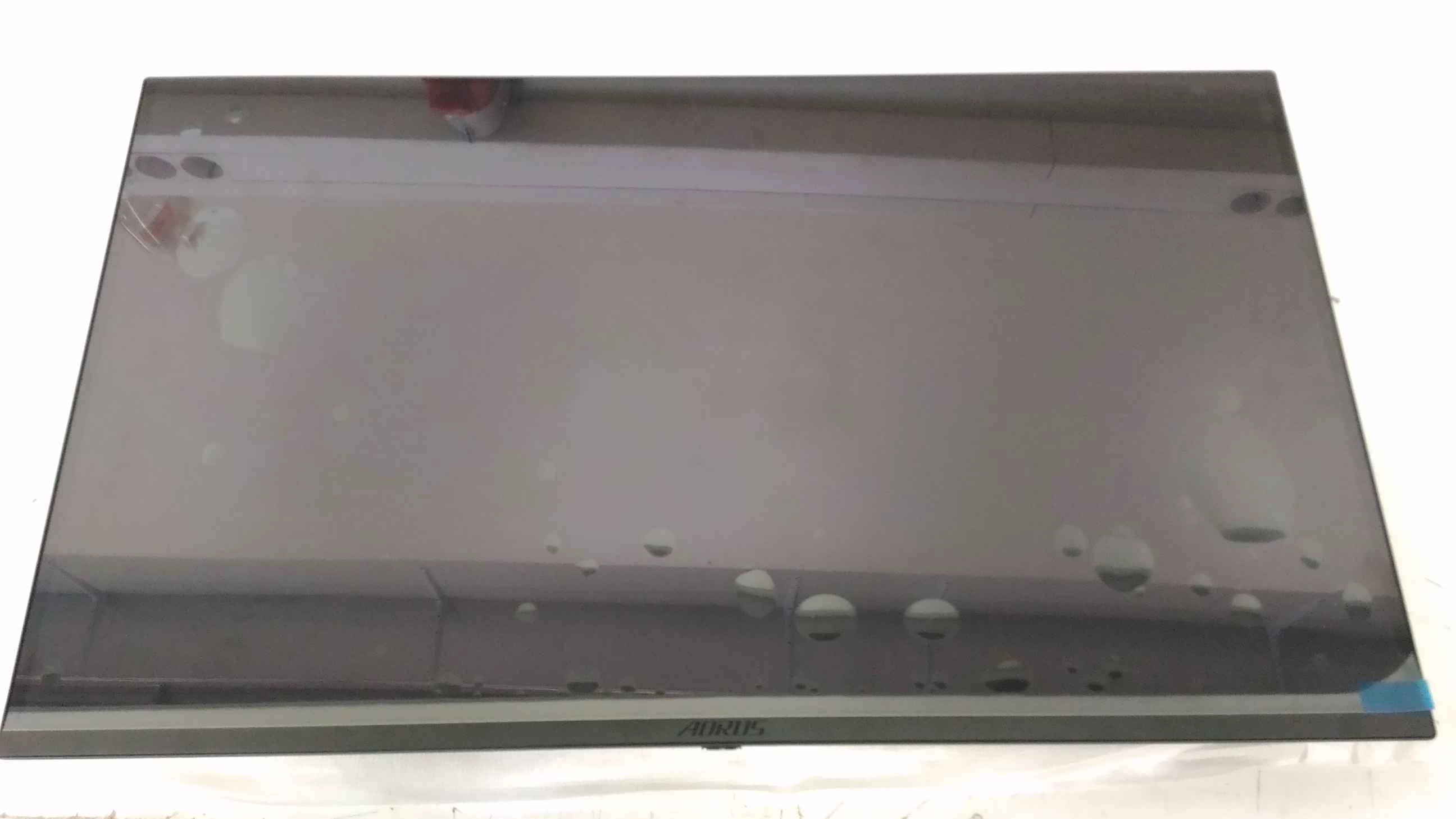 SALE OUT. GIGABYTE MONITOR 31.5"
