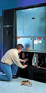 APC APC Start-Up Service 5X8 for