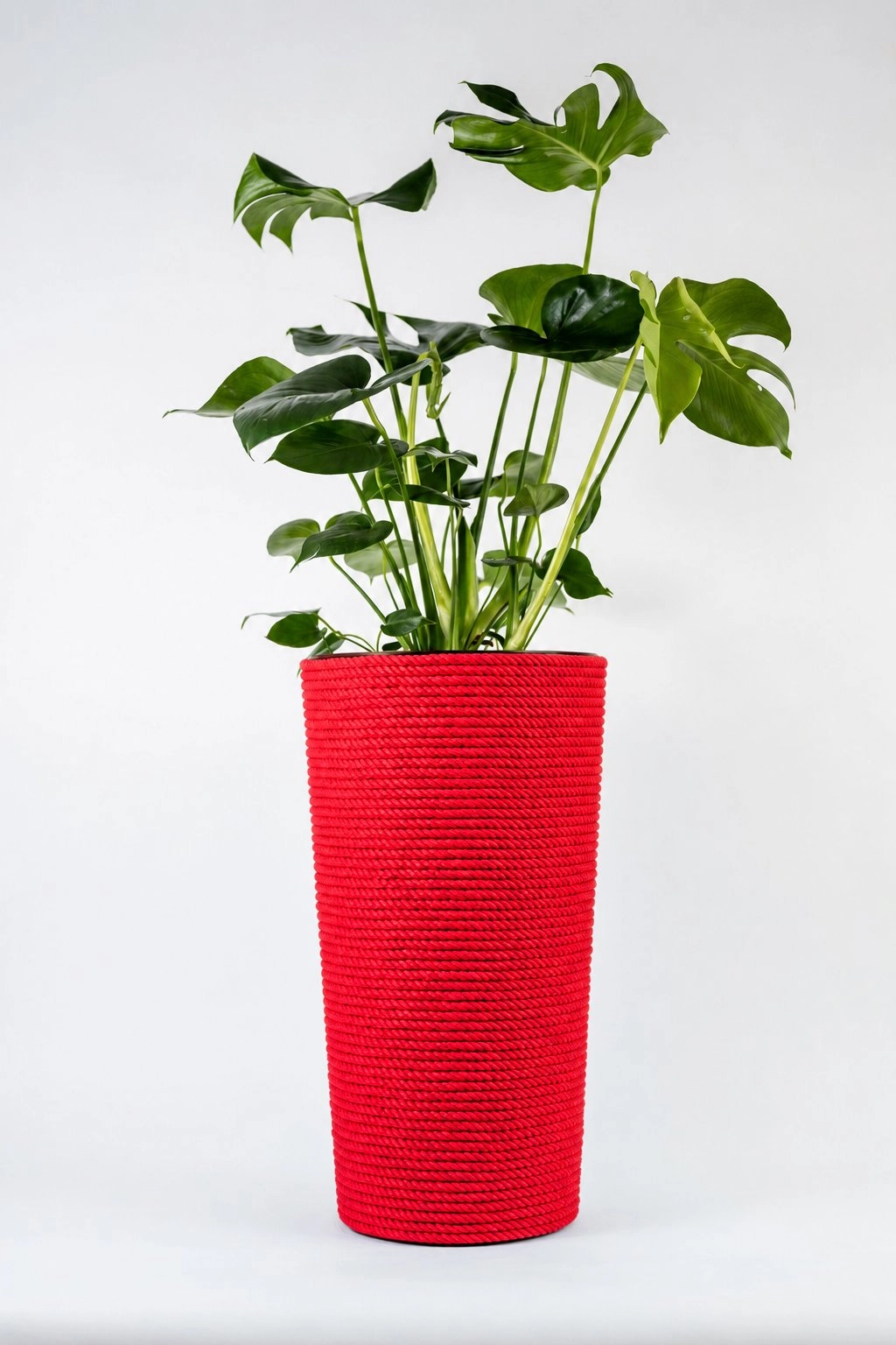 Adoni Red cotton flower pot with
