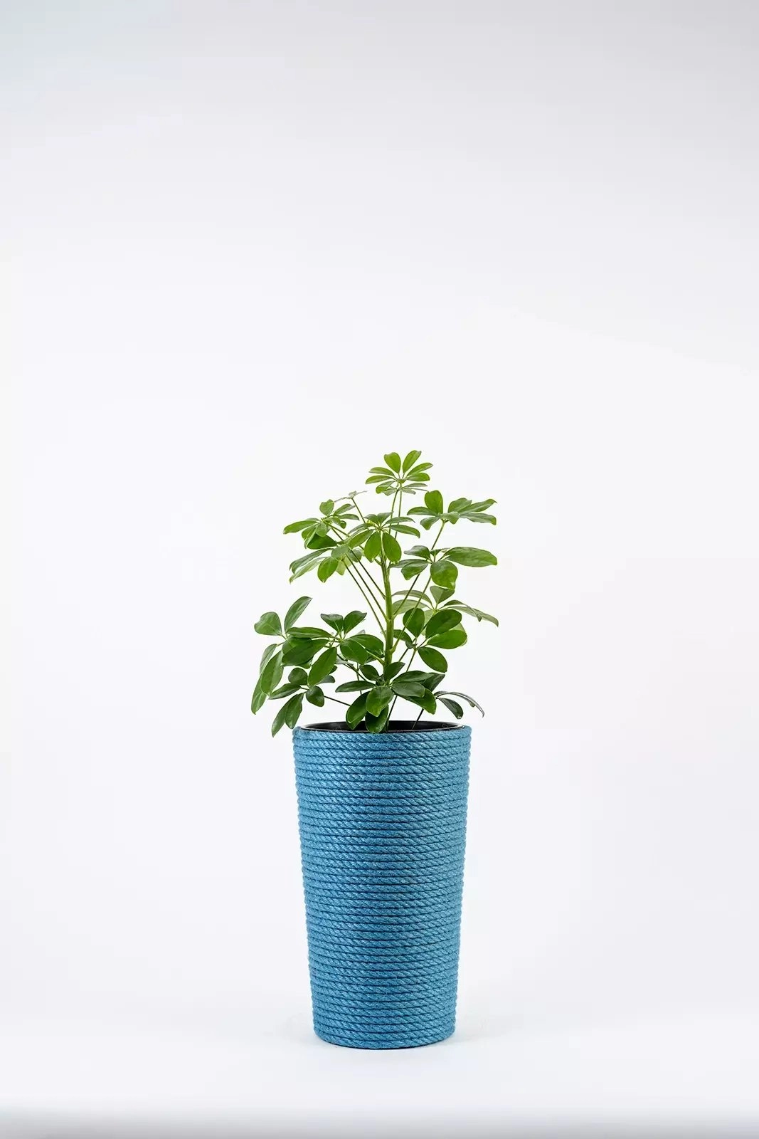 Adoni Blue jute flowerpot with insert