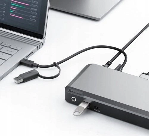 UNIVERSAL DUAL 4K DOCKIN WITH 65W