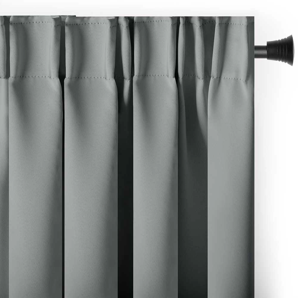 Blackout curtain with folds in silver