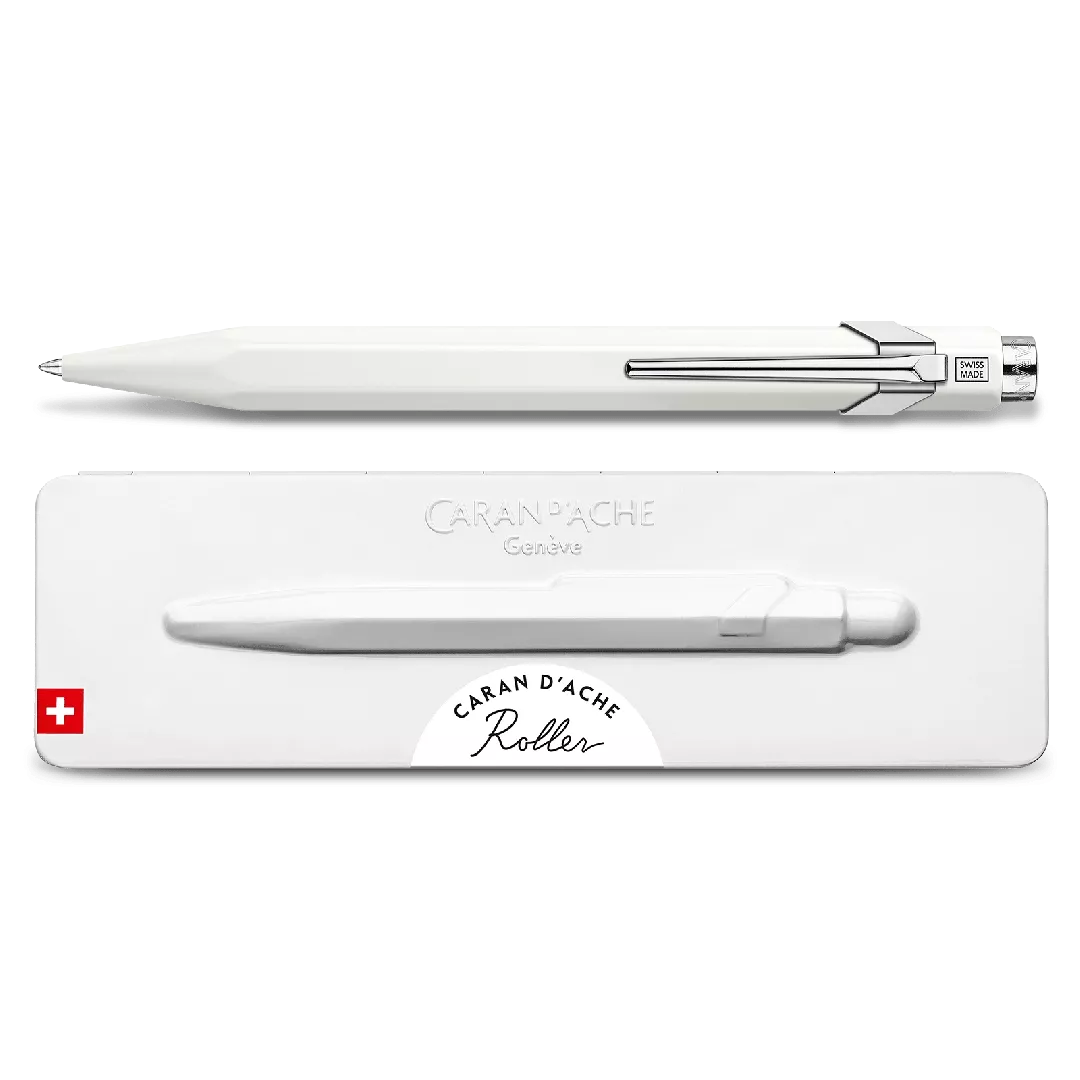 Caran d-Ache 846.502 rollerball pen
